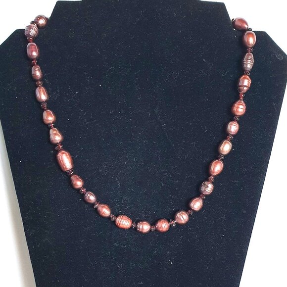 Vintage Brownish-Purple Freshwater Baroque Pearl Necklace with 925 Silver Clasp - Picture 1 of 13